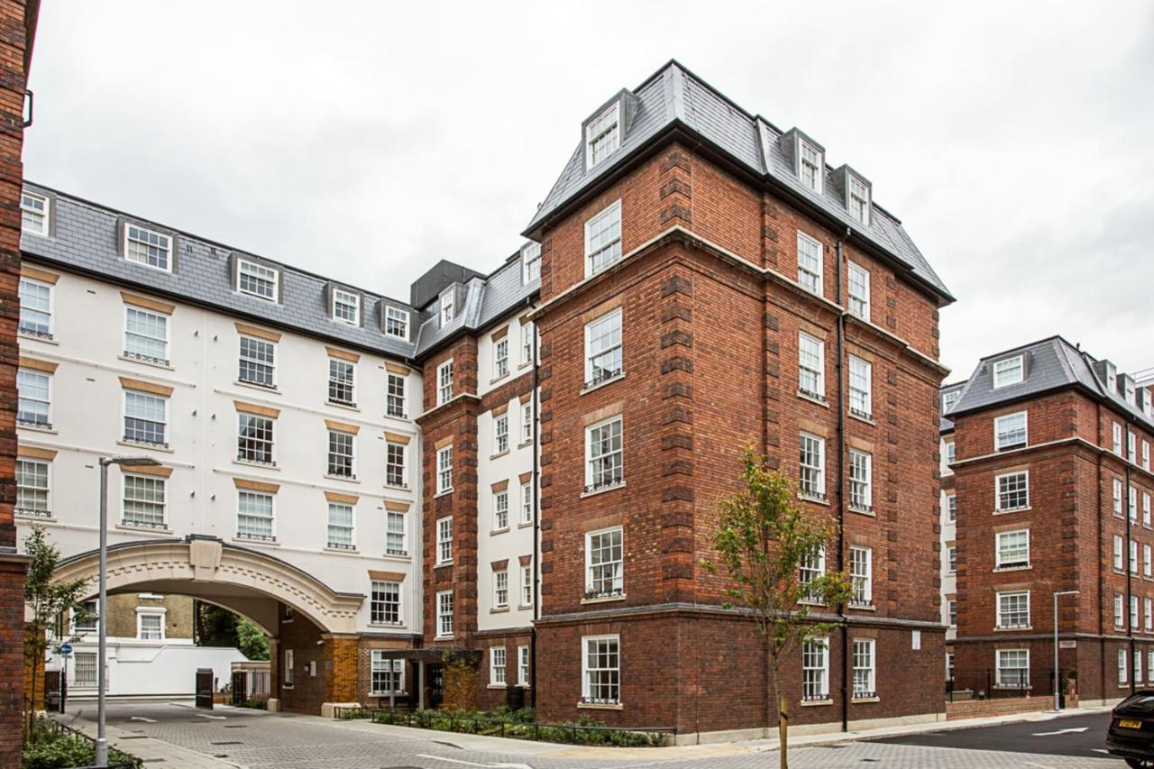 Modern And Stylish Apartment In West Kensington London Exterior photo